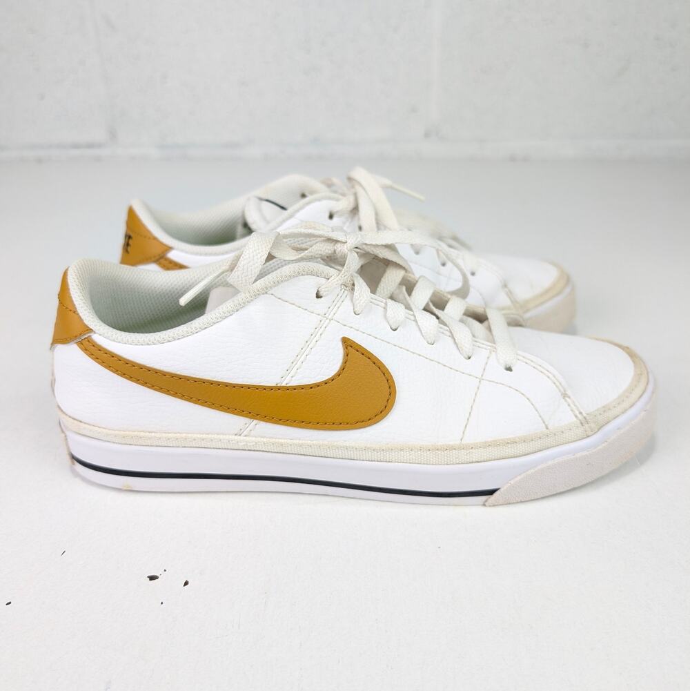 Nike Court Legacy Next Nature Women's 8.5 Sneakers - White/Gold Suede'